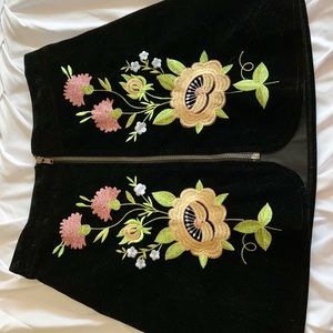 NWT velvet zip front skirt